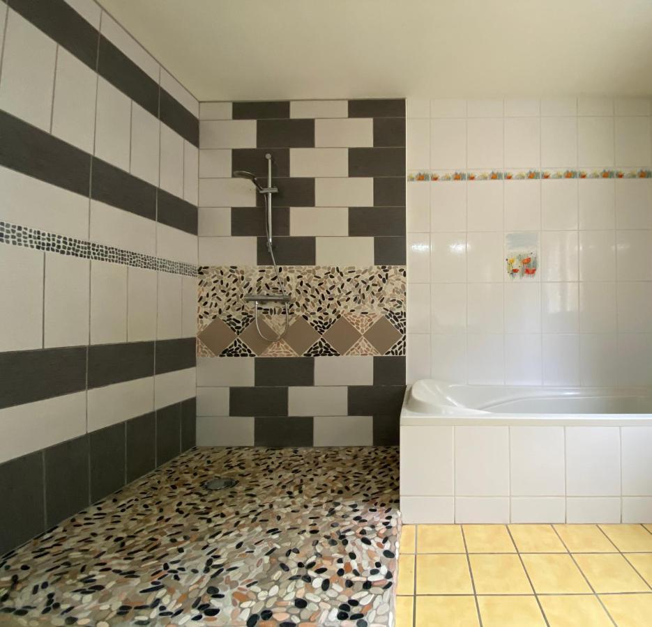 Vue Panoramique & Jacuzzi Prive Villa Saint-Hilaire  Buitenkant foto